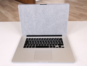Macbook 15 Zoll mit Retina-Display